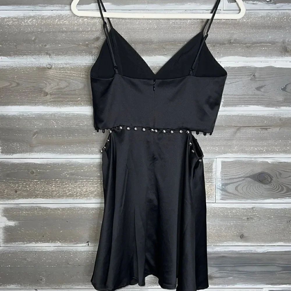 NBD BRANDI DRESS - Picture 8 of 10